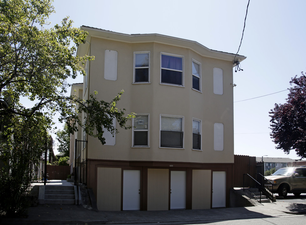 489 55th St in Oakland, CA - Building Photo