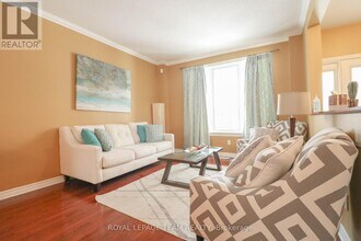 24 Portman Crescent in Ottawa, ON - Building Photo - Building Photo
