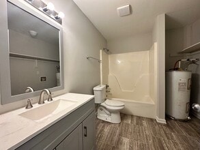 1617 McPherson St, Unit A in Greensboro, NC - Building Photo - Building Photo