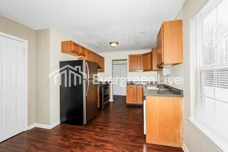 11359 Shady Hollow Ln in Indianapolis, IN - Building Photo - Building Photo