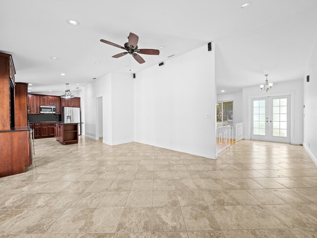 9541 NW 11th St in Plantation, FL - Building Photo - Building Photo