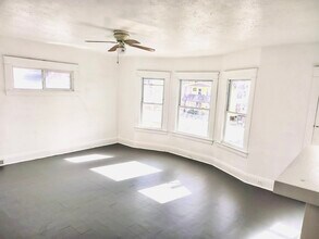 12405 Chesterfield Ave in Cleveland, OH - Building Photo - Building Photo