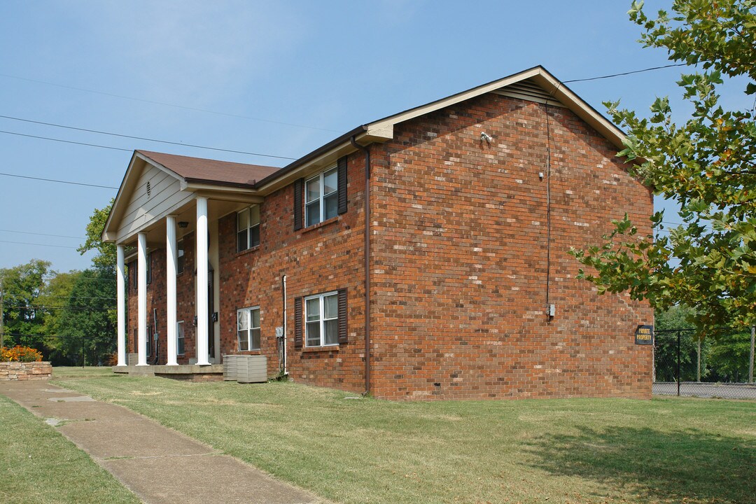 215 S 10th St in Nashville, TN - Building Photo