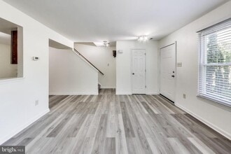 1764 Wilcox Ln in Silver Spring, MD - Building Photo - Building Photo