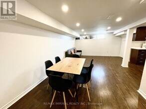 254 Browndale Crescent in Richmond Hill, ON - Building Photo - Building Photo