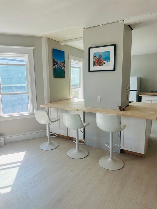 127 King St, Unit 3 in Boston, MA - Foto de edificio