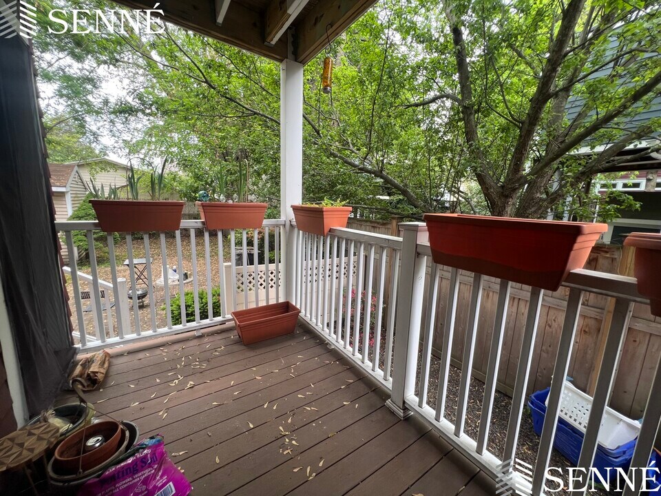 23 Sargent St, Unit 1 in Cambridge, MA - Building Photo