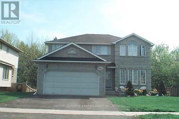 963 Copperfield Dr in Oshawa, ON - Building Photo