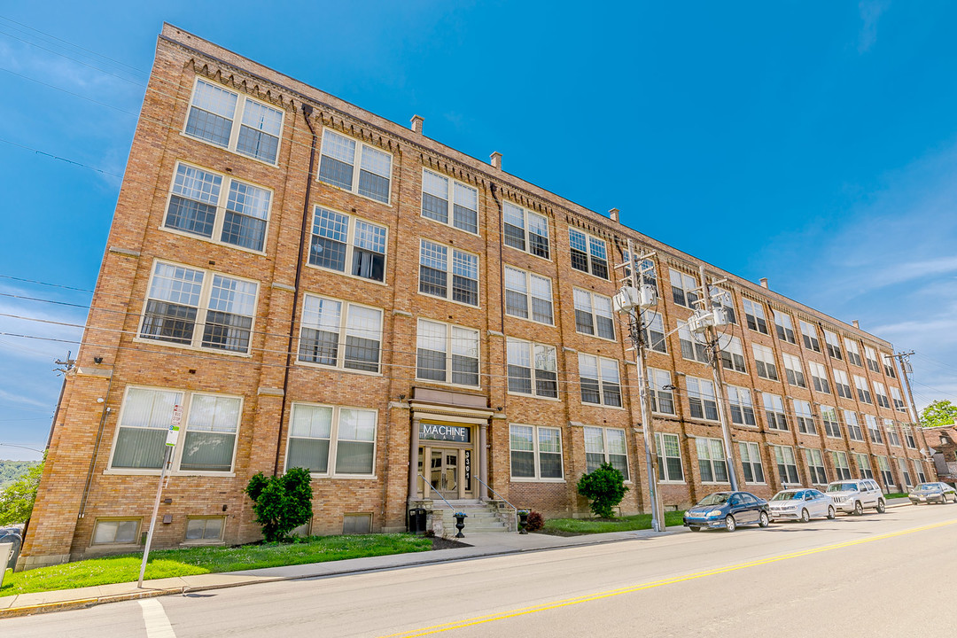 Machine Flats - 3301 Colerain in Cincinnati, OH - Building Photo