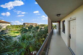 2601 Marina Isle Way in Jupiter, FL - Building Photo - Building Photo