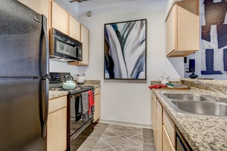 Cortland on Blake in Denver, CO - Foto de edificio - Building Photo