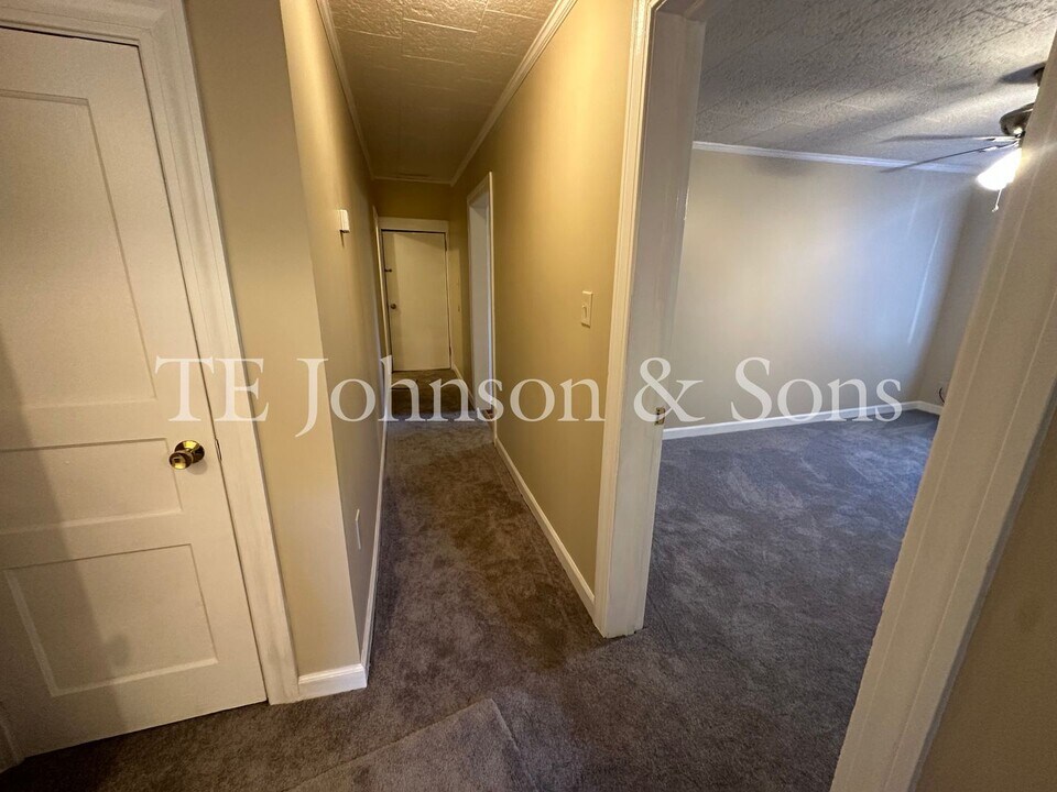 1920 Angelo St-Unit -1920-D in Winston-Salem, NC - Building Photo