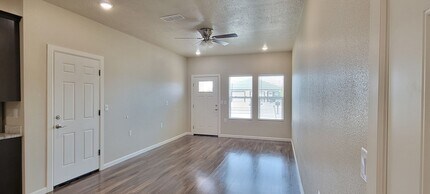 2720 Aldrich Rd in Clovis, NM - Foto de edificio - Building Photo