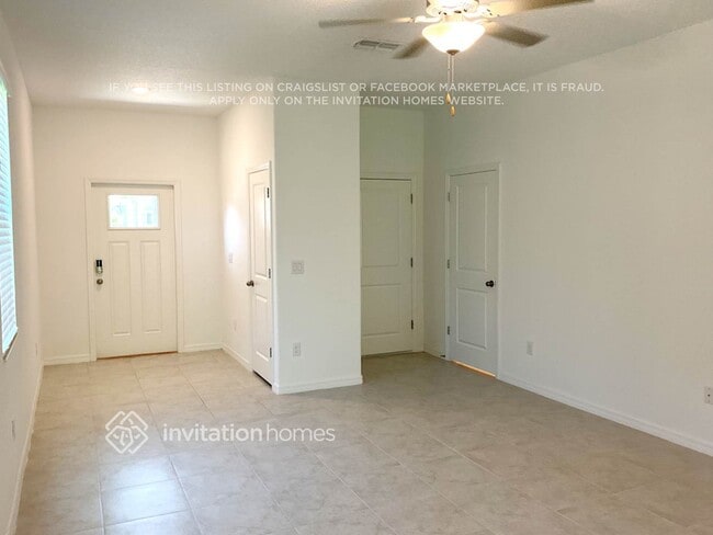 5155 Forum Blvd in Holiday, FL - Building Photo - Building Photo