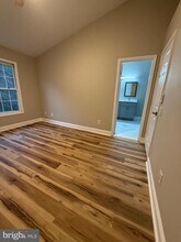 20906 Pioneer Ridge Terrace in Ashburn, VA - Building Photo - Building Photo