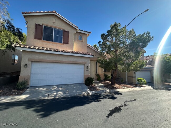 10404 Sloping Hill Ave in Las Vegas, NV - Building Photo - Building Photo