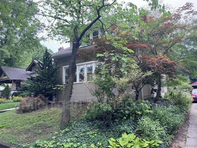 property at 37 Devonshire Rd