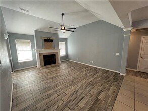 1705 N Valor in Siloam Springs, AR - Building Photo - Building Photo