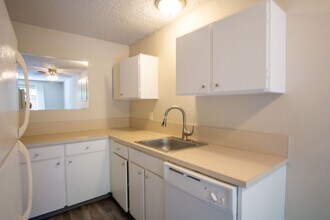 3110 SW 13th Ave in Portland, OR - Foto de edificio - Building Photo