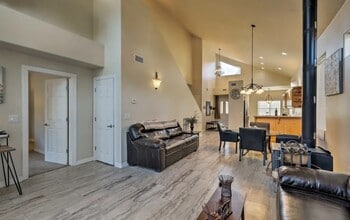 210 W Cedar Ave, Unit Home in Flagstaff, AZ - Building Photo - Building Photo