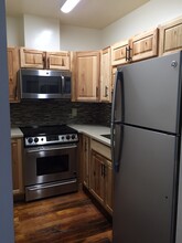 911 Campbell Ave SW, Unit B in Roanoke, VA - Building Photo - Building Photo