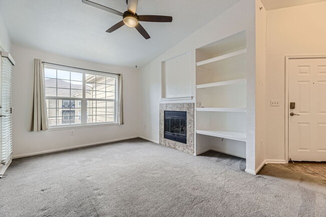 9180 Rolling Way in Parker, CO - Building Photo - Building Photo