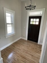 3643 Brooks Ave, Unit House in Cincinnati, OH - Foto de edificio - Building Photo