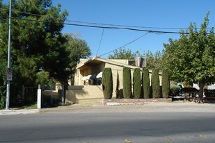 GreenTree Apartments in Las Vegas, NV - Building Photo