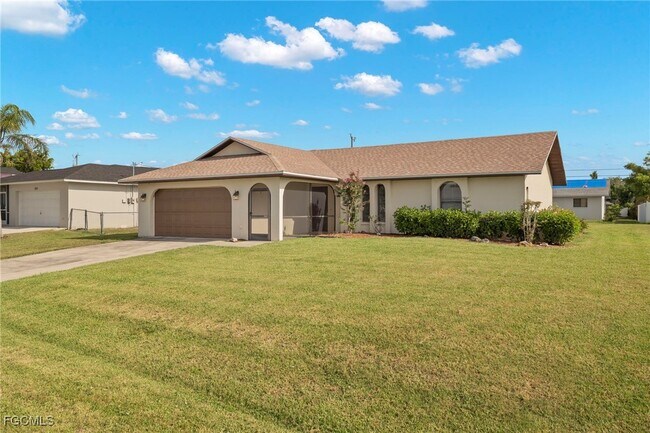 property at 913 SE 27th Terrace