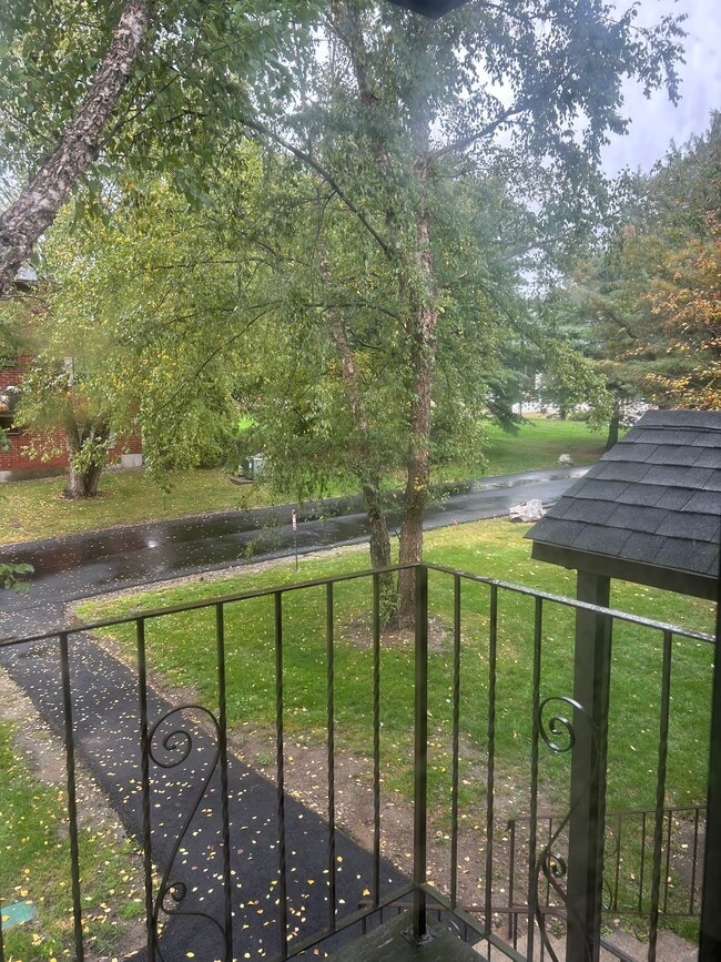 property at 1495 Bodwell Rd