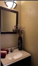 10500 Lake June Rd in Dallas, TX - Building Photo - Building Photo