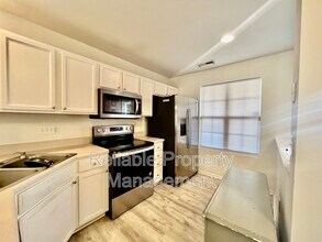 7720 Averette Field Dr in Raleigh, NC - Building Photo - Building Photo