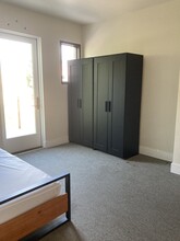 611 Gayley in Los Angeles, CA - Building Photo - Building Photo