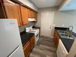 1771 Park Village Dr in Columbus, OH - Building Photo - Building Photo