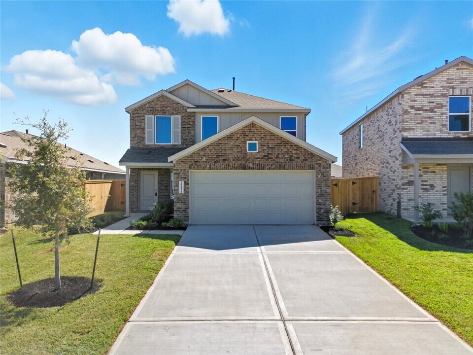 28731 Bottom Grass Trl in Hockley, TX - Building Photo