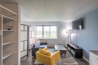 The Bradford in Cincinnati, OH - Foto de edificio - Interior Photo