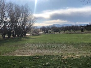 950 County Rd 2E in Berthoud, CO - Building Photo - Building Photo