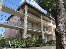 145 Oyster Bay Cir, Unit 145 Oyster Bay in Altamonte Springs, FL - Building Photo