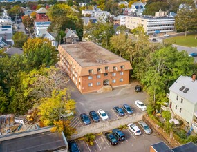 19 Central St in Somerville, MA - Building Photo - Building Photo