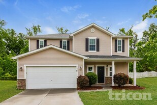 10507 Kempsford Dr in Charlotte, NC - Building Photo
