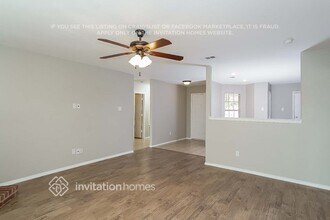 525 Jennifer Dr in Burleson, TX - Building Photo - Building Photo