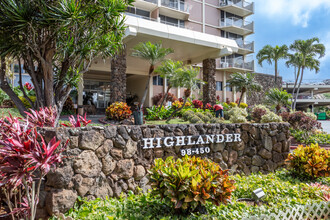 The Highlander in Aiea, HI - Building Photo - Building Photo