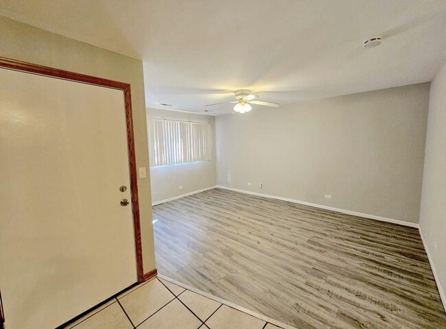 2714 W 37th Pl in Chicago, IL - Building Photo - Building Photo