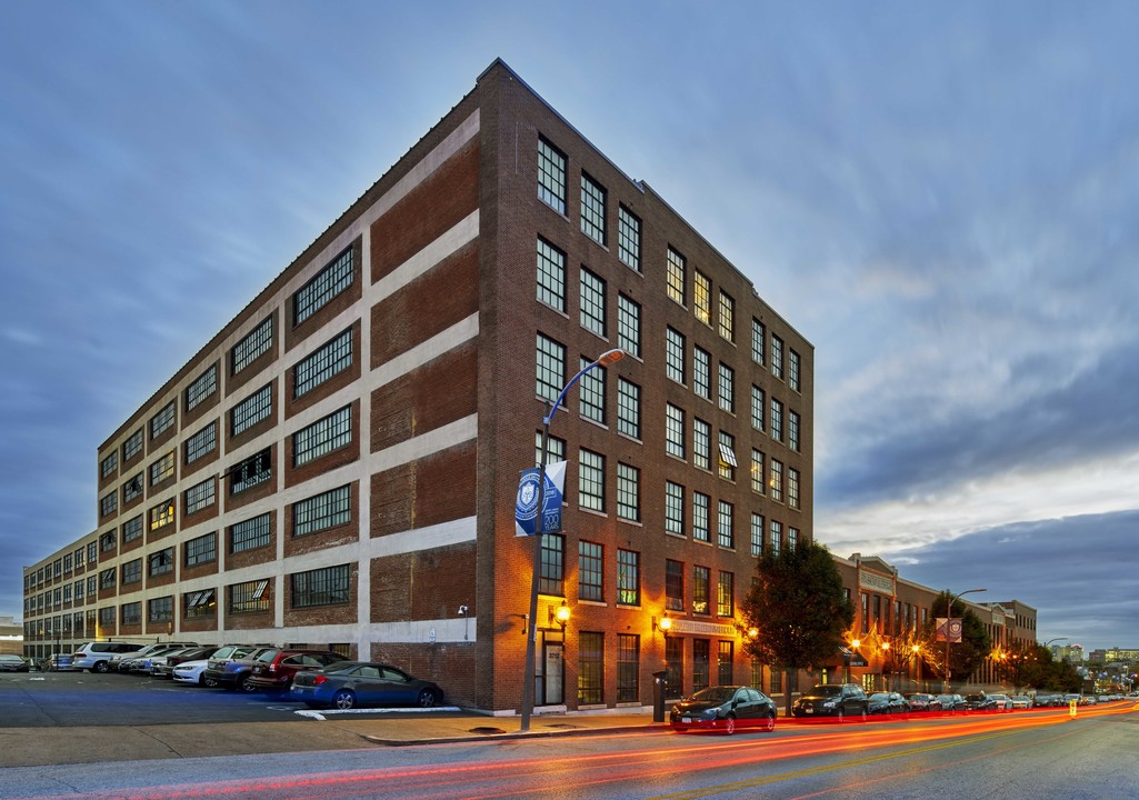 City Lofts on Laclede in St. Louis, MO - Building Photo