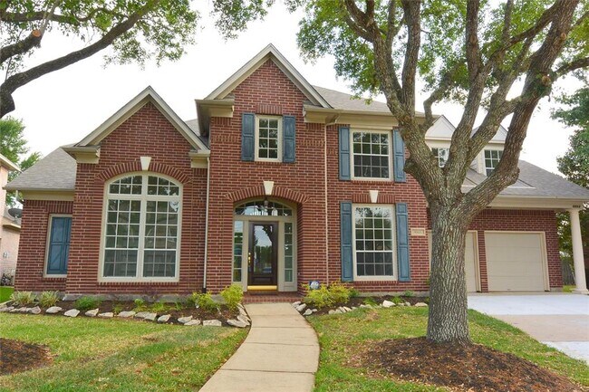property at 5902 Indian Hills Ln