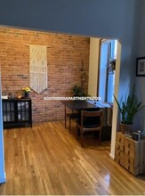 752 Tremont St, Unit 2 in Boston, MA - Building Photo - Building Photo