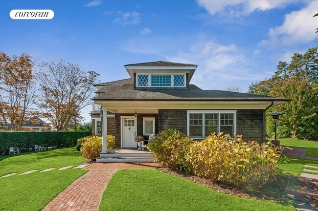 31 Ocean View Ave in Southampton, NY - Building Photo - Building Photo