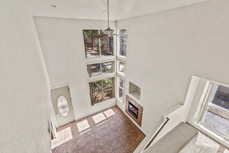 1378 E Hatcher Dr in Flagstaff, AZ - Foto de edificio - Building Photo