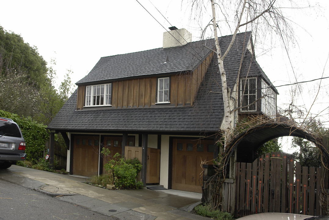 1010 Craigmont in Berkeley, CA - Building Photo