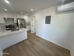 16656 Horace St, Unit B in Los Angeles, CA - Building Photo - Building Photo